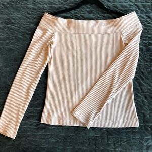 Aritzia- Wilfred Off The Shoulder Dusty Pink Top